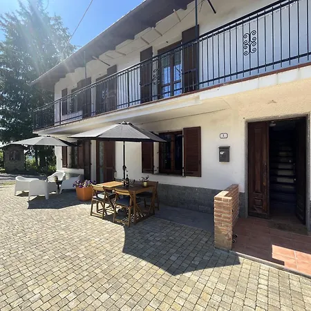 Vista Alta Langa Ferienhaus Cravanzana