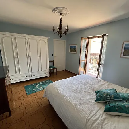 Vista Alta Langa Ferienhaus